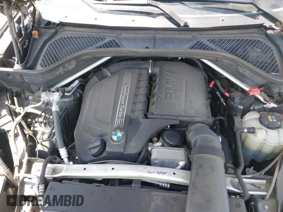 2016 BMW X6 xDrive35i with VIN 5UXKU2C53G0N84273, listed as a IAAI auction lot 42104112 with 61,183 mi miles and . Bid and sale history available at DreamBid. Image 10.
