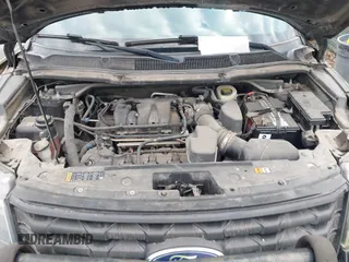 2016 Ford Police Interceptor Utility z VIN 1FM5K8AR4GGA78659, wystawiony jako IAAI lot #42298126 z przebiegiem 72 251 mil mil oraz . Historia ofert i sprzedaży dostępna na DreamBid. Obrazek 10.