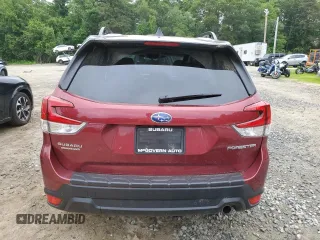 2024 Subaru Forester Limited with VIN JF2SKALC6RH463081, listed as a Copart auction lot 60777775 with 8,704 mi miles and Salvage title. Bid and sale history available at DreamBid. Image 6.