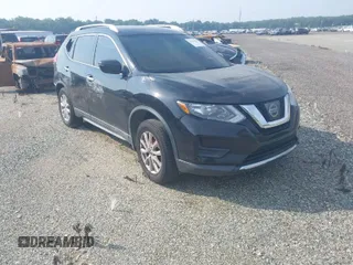 2017 Nissan Rogue SV with VIN 5N1AT2MV5HC897397, listed as a IAAI auction lot 39528623 with 90,461 mi miles. Bid and sale history available at carsss.com. Image 1.
