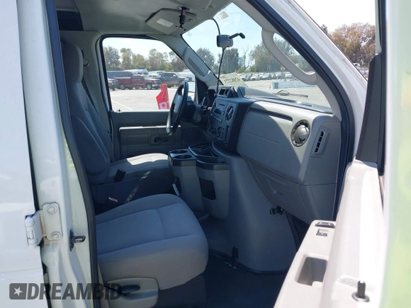 2009 Ford Econoline Cargo Commercial with VIN 1FTNE14W89DA80617, listed as a IAAI auction lot 42082273 with 70,347 mi miles and . Bid and sale history available at DreamBid. Image 5.