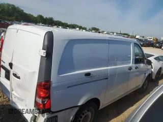 2019 Mercedes-Benz Metris Cargo z VIN WD3PG2EA6K3596248, wystawiony jako Copart lot #61276835 z przebiegiem 183 221 mil mil oraz Szkoda całkowita • Salvage title. Historia ofert i sprzedaży dostępna na DreamBid. Obrazek 3.