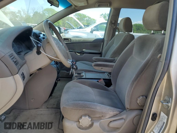 2004 Toyota Sienna CE z VIN 5TDZA23C04S220179, wystawiony jako Copart lot #56070095 z przebiegiem 243 562 mil mil oraz Szkoda całkowita • Salvage title. Historia ofert i sprzedaży dostępna na DreamBid. Obrazek 7.