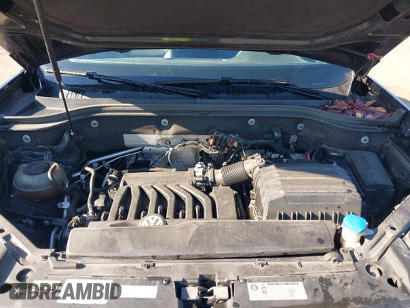 2018 Volkswagen Atlas SEL with VIN 1V2ER2CAXJC582408, listed as a IAAI auction lot 41389461 with 60,822 mi miles and . Bid and sale history available at DreamBid. Image 10.