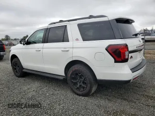 2022 Ford Expedition Timberline with VIN 1FMJU1RT9NEA19485, listed as a Copart auction lot 73034624 with 40,090 mi miles and Salvage Title. Bid and sale history available at carsss.com. Image 2.