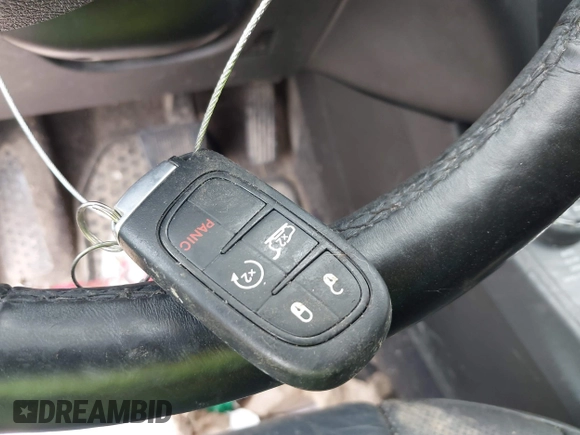 2017 Jeep Cherokee Trailhawk with VIN 1C4PJMBSXHW657446, listed as a IAAI auction lot 42406437 with 158,351 mi miles and . Bid and sale history available at DreamBid. Image 11.