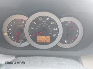 2008 Toyota RAV4 с VIN JTMBD33V286075622, выставлен на аукционе IAAI как лот 42520388 с пробегом 101 361 миль миль и . История ставок и продаж доступна на DreamBid. Изображение 7.