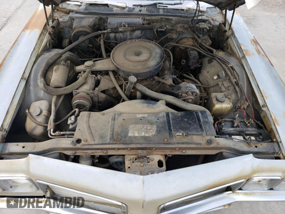 1970 Oldsmobile 88 z VIN 354370M294075, wystawiony jako Copart lot #52208755 z przebiegiem 43 574 mil mil oraz Tytuł czysty. Historia ofert i sprzedaży dostępna na DreamBid. Obrazek 11.