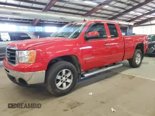 2007 GMC Sierra 1500 SLE1 z VIN 1GTEK19J47Z518720, wystawiony jako Copart lot #57790795 z przebiegiem 167 240 mil mil oraz Czysty tytuł • Clean title. Historia ofert i sprzedaży dostępna na DreamBid. Obrazek 1.