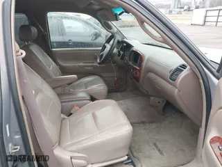2001 Toyota Tundra Ltd with VIN 5TBBT48101S136463, listed as a IAAI auction lot 41768004 with 224,985 mi miles. Bid and sale history available at carsss.com. Image 5.