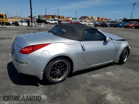 2007 Nissan 350Z Enthusiast z VIN JN1BZ36AX7M651304, wystawiony jako Copart lot #57164945 z przebiegiem 83 332 mil mil oraz Szkoda całkowita • Salvage title. Historia ofert i sprzedaży dostępna na DreamBid. Obrazek 3.