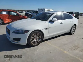2016 Jaguar XF 35t Premium with VIN SAJBJ4BV4GCY21571, listed as a Copart auction lot 81919884 with 161,299 mi miles and Clean Title. Bid and sale history available at carsss.com. Image 1.
