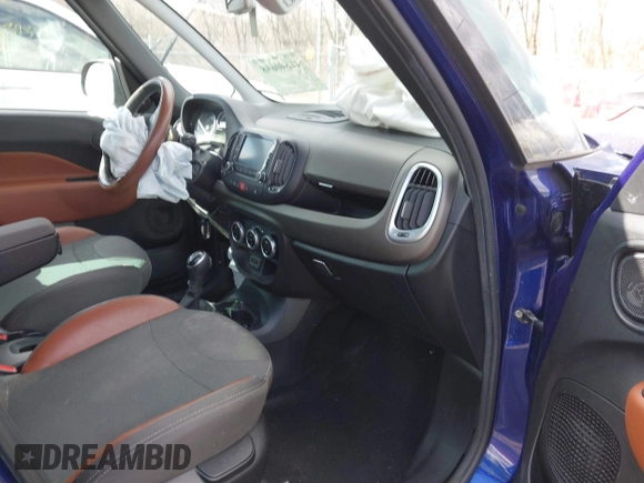 2015 FIAT 500L Urbana Trekking с VIN ZFBCFADH6FZ036980, выставлен на аукционе IAAI как лот 41640698 с пробегом 106 526 миль миль и . История ставок и продаж доступна на DreamBid. Изображение 5.