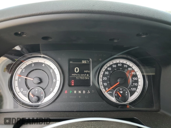 2022 Ram 1500 Tradesman with VIN 3C6JR6DT4NG172298, listed as a Copart auction lot 55274815 with 51,763 mi miles and Salvage title. Bid and sale history available at DreamBid. Image 9.