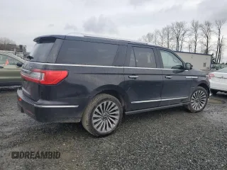 2019 Lincoln Navigator Reserve z VIN 5LMJJ3LT1KEL15753, wystawiony jako Copart lot #49267085 z przebiegiem 59 916 mil mil oraz Szkoda całkowita • Salvage title. Historia ofert i sprzedaży dostępna na DreamBid. Obrazek 3.