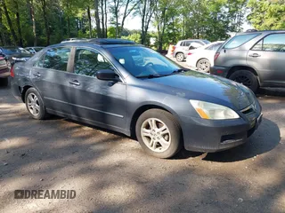 2007 Honda Accord EX-L z VIN 1HGCM56817A005354, wystawiony jako IAAI lot #42557667 z przebiegiem 223 402 mil mil oraz . Historia ofert i sprzedaży dostępna na DreamBid. Obrazek 1.