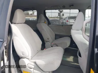 2012 Toyota Sienna LE with VIN 5TDJK3DC0CS037989, listed as a IAAI auction lot 41622546 with 165,363 mi miles. Bid and sale history available at carsss.com. Image 8.
