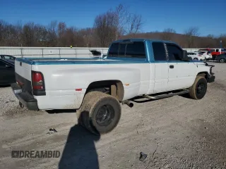 2000 Dodge Ram 3500 with VIN 1B7MC3363YJ158655, listed as a Copart auction lot 46531695 with 0 mi miles and Salvage Title. Bid and sale history available at carsss.com. Image 3.