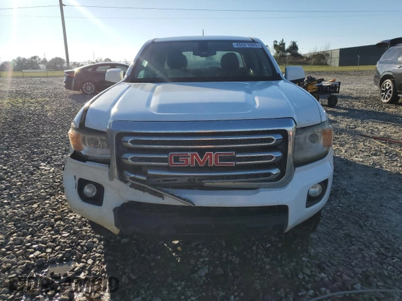 2017 GMC Canyon 2WD SLE with VIN 1GTG5CEA4H1149827, listed as a Copart auction lot 45521665 with 129,084 mi miles and Salvage Title. Bid and sale history available at carsss.com. Image 5.