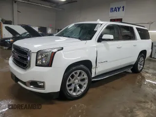2018 GMC Yukon XL SLT z VIN 1GKS2GKC7JR200166, wystawiony jako Copart lot #52424585 z przebiegiem 119 215 mil mil oraz Szkoda całkowita • Salvage title. Historia ofert i sprzedaży dostępna na DreamBid. Obrazek 1.