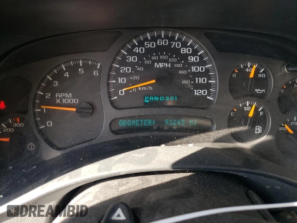 2003 Chevrolet Silverado 1500HD LS with VIN 1GCGK13UX3F176455, listed as a Copart auction lot 53900295 with 93,245 mi miles and Salvage Title. Bid and sale history available at DreamBid. Image 9.
