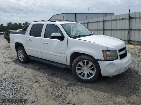 2008 Chevrolet Avalanche LT w/3LT with VIN 3GNEC12028G221064, listed as a Copart auction lot 70198884 with 150,159 mi miles and Salvage Title. Bid and sale history available at carsss.com. Image 4.