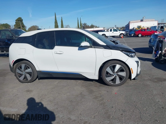 2014 BMW i3 with VIN WBY1Z4C57EV276810, listed as a IAAI auction lot 41370310 with Not provided miles and . Bid and sale history available at DreamBid. Image 12.