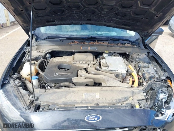 2019 Ford Fusion Hybrid SE with VIN 3FA6P0LU3KR273527, listed as a IAAI auction lot 41705167 with 169,020 mi miles. Bid and sale history available at carsss.com. Image 10.