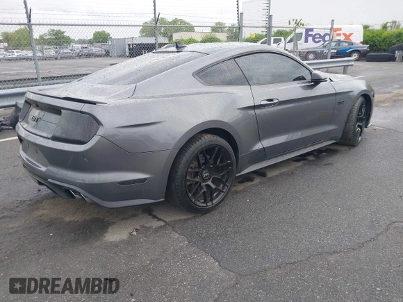 2021 Ford Mustang GT z VIN 1FA6P8CF0M5105060, wystawiony jako IAAI lot #41967671 z przebiegiem 27 626 mil mil oraz . Historia ofert i sprzedaży dostępna na DreamBid. Obrazek 4.
