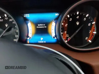 2017 Maserati Levante с VIN ZN661XUS6HX254437, выставлен на аукционе Copart как лот 87010694 с пробегом 73 508 миль миль и Списание • Salvage title. История ставок и продаж доступна на DreamBid. Изображение 9.