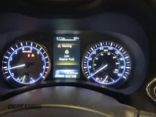 2015 Infiniti Q50 Premium with VIN JN1BV7AR3FM396154, listed as a IAAI auction lot 41978988 with 110,109 mi miles. Bid and sale history available at carsss.com. Image 7.
