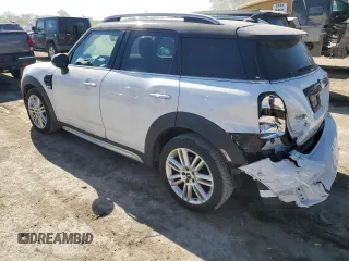 2019 MINI Countryman Cooper with VIN WMZYS7C59K3F46555, listed as a Copart auction lot 53354775 with 82,034 mi miles and Salvage title. Bid and sale history available at DreamBid. Image 2.