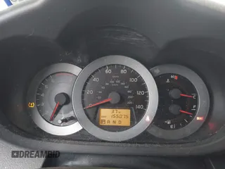 2010 Toyota RAV4 Sport z VIN JTMWF4DV2A5028148, wystawiony jako IAAI lot #41626763 z przebiegiem 155 075 mil mil oraz . Historia ofert i sprzedaży dostępna na DreamBid. Obrazek 7.