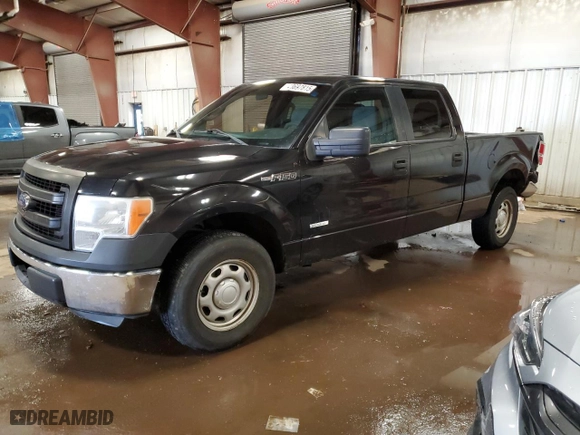2013 Ford F-150 XL with VIN 1FTFW1CTXDFB92437, listed as a Copart auction lot 43697815 with 163,284 mi miles and Clean Title. Bid and sale history available at carsss.com. Image 1.