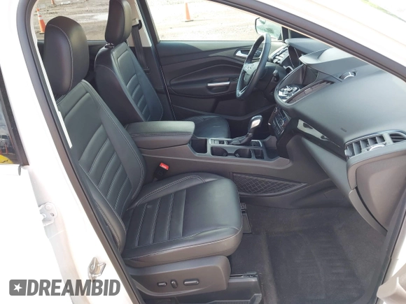 2019 Ford Escape Titanium with VIN 1FMCU9J98KUA95238, listed as a IAAI auction lot 42525324 with 59,222 mi miles and . Bid and sale history available at DreamBid. Image 5.