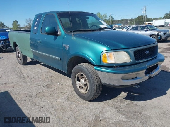 1997 Ford F-150 XL with VIN 1FTDX1861VNA45664, listed as a IAAI auction lot 42005279 with 209,847 mi miles. Bid and sale history available at carsss.com. Image 1.