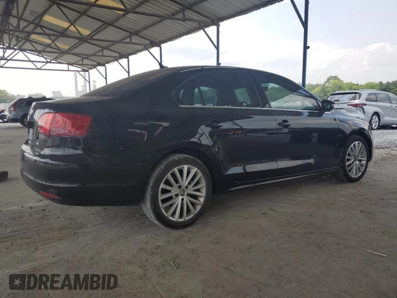 2012 Volkswagen Jetta SEL with VIN 3VWLX7AJ2CM409477, listed as a Copart auction lot 59476915 with 156,035 mi miles and Salvage title. Bid and sale history available at DreamBid. Image 3.