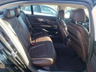 2017 BMW 7 Series 740i xDrive with VIN WBA7E4C58HGU99127, listed as a Copart auction lot 70320002 with 62,489 mi miles. Bid and sale history available at carsss.com. Image 10.