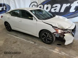 2024 Nissan Sentra SV with VIN 3N1AB8CV3RY352788, listed as a Copart auction lot 54801595 with 28,453 mi miles and Clean Title. Bid and sale history available at DreamBid. Image 4.