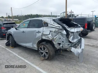 2023 Lexus RX 350h с VIN 2T2BBMCA1PC011986, выставлен на аукционе IAAI как лот 42153668 с пробегом Не указан миль и . История ставок и продаж доступна на DreamBid. Изображение 3.