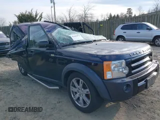 2008 Land Rover LR3 SE with VIN SALAE254X8A466692, listed as a IAAI auction lot 41609974 with 136,750 mi miles. Bid and sale history available at carsss.com. Image 1.
