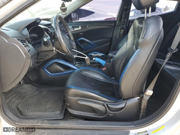 2013 Hyundai Veloster Turbo w/Black Int with VIN KMHTC6AE6DU106299, listed as a Copart auction lot 46308675 with 152,911 mi miles and Salvage Title. Bid and sale history available at carsss.com. Image 7.