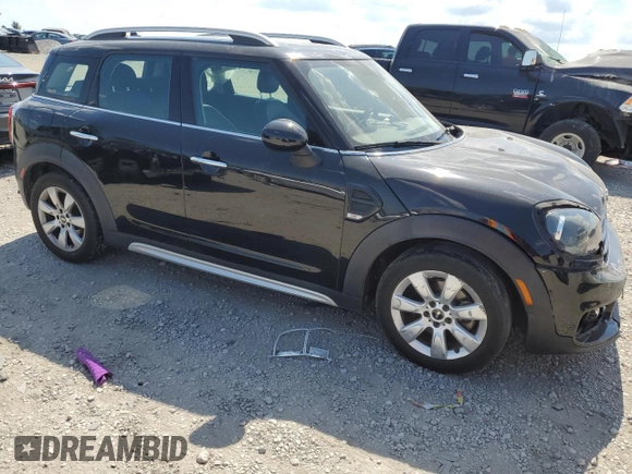 2019 MINI Countryman Cooper with VIN WMZYS7C53K3F45790, listed as a Copart auction lot 70403734 with 51,196 mi miles and Salvage Title. Bid and sale history available at carsss.com. Image 4.