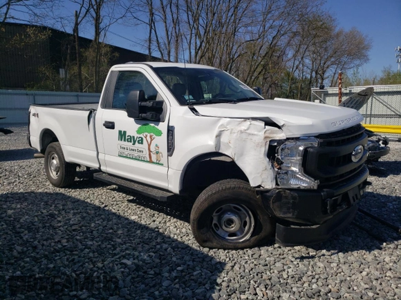 2022 Ford F-250 XL with VIN 1FTBF2B66NEE29514, listed as a Copart auction lot 54845425 with 14,601 mi miles and Salvage title. Bid and sale history available at DreamBid. Image 4.