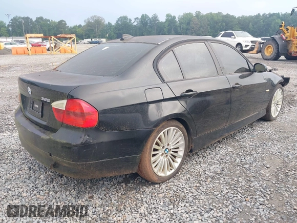 2006 BMW 3 Series 325i с VIN WBAVB135X6KX46981, выставлен на аукционе IAAI как лот 42422064 с пробегом Не указан миль и . История ставок и продаж доступна на DreamBid. Изображение 4.