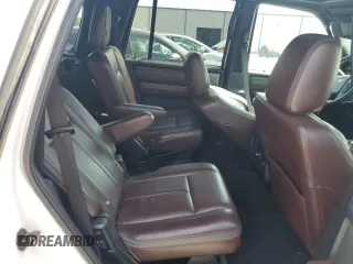 2015 Ford Expedition Platinum z VIN 1FMJU1LT8FEF01665, wystawiony jako Copart lot #61469305 z przebiegiem 155 471 mil mil oraz Szkoda całkowita • Salvage title. Historia ofert i sprzedaży dostępna na DreamBid. Obrazek 11.