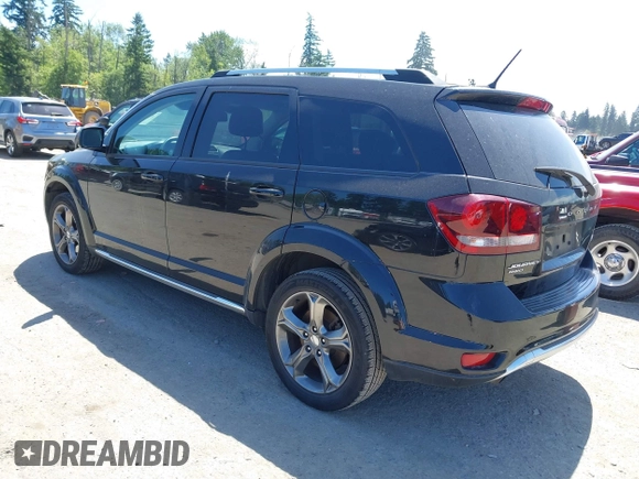 2015 Dodge Journey Crossroad z VIN 3C4PDDGGXFT607189, wystawiony jako IAAI lot #42475316 z przebiegiem 186 317 mil mil oraz . Historia ofert i sprzedaży dostępna na DreamBid. Obrazek 3.