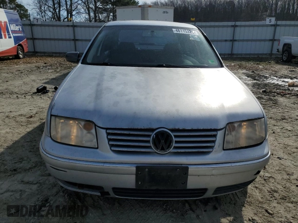 2004 Volkswagen Jetta GLS with VIN 3VWSR69M24M123449, listed as a Copart auction lot 48115325 with 302,443 mi miles and Salvage title. Bid and sale history available at DreamBid. Image 5.