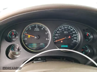 2013 Chevrolet Avalanche LS with VIN 3GNMCEE09DG298846, listed as a Copart auction lot 53091175 with 346,786 mi miles and Salvage Title. Bid and sale history available at carsss.com. Image 9.