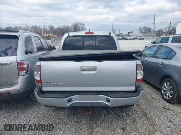 2012 Toyota Tacoma with VIN 3TMLU4ENXCM083340, listed as a IAAI auction lot 41704584 with 120,944 mi miles and . Bid and sale history available at DreamBid. Image 16.